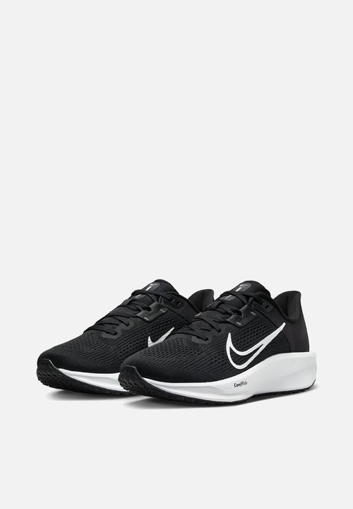 Nike - Quest 6