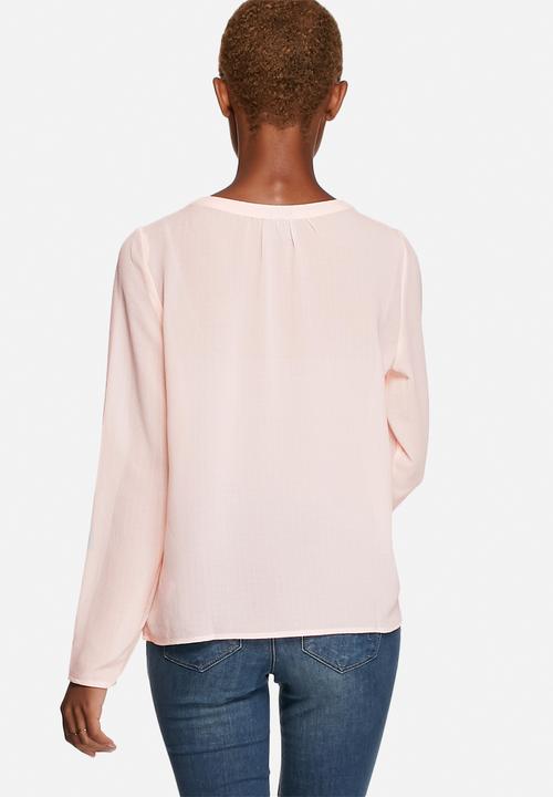 Vero Moda - Velma V-Cut Blouse