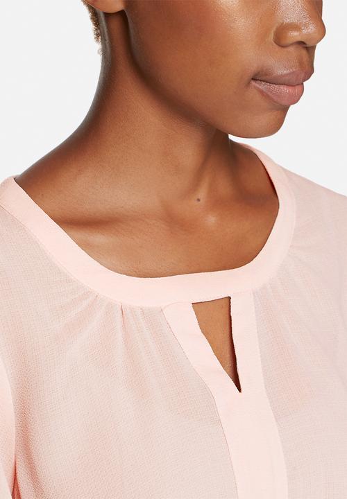 Vero Moda - Velma V-Cut Blouse