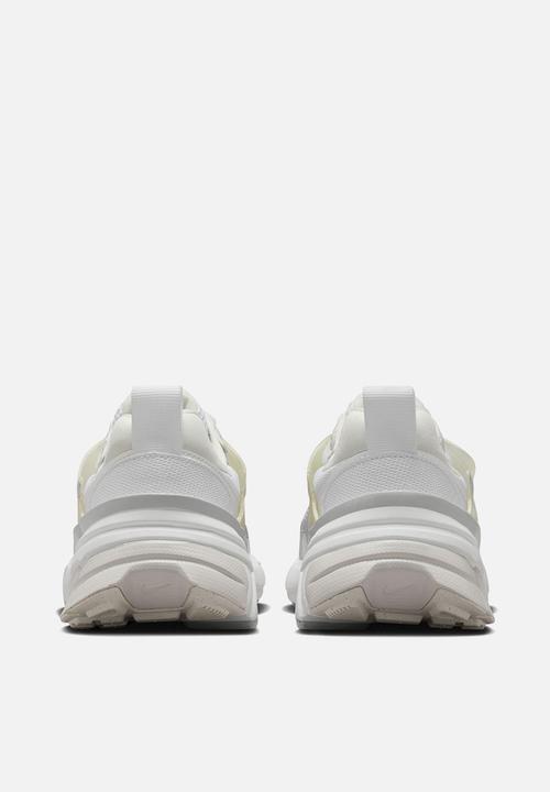 Nike - V2K Run