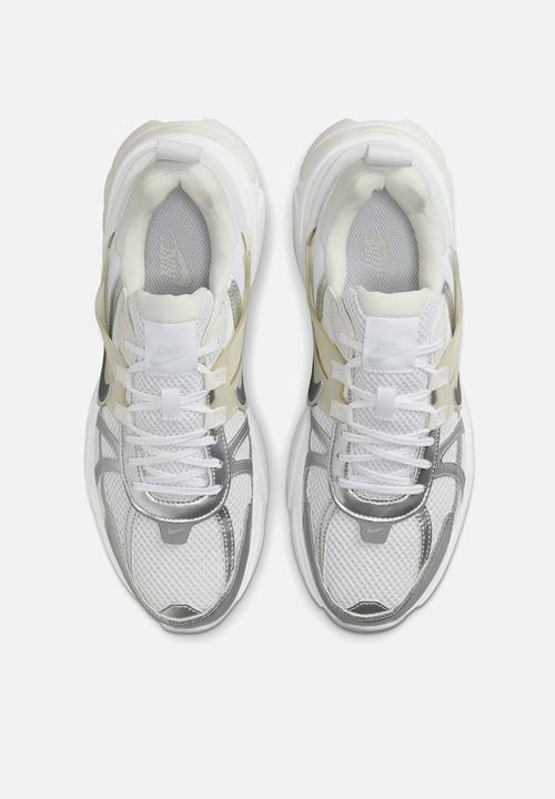 Nike - V2K Run