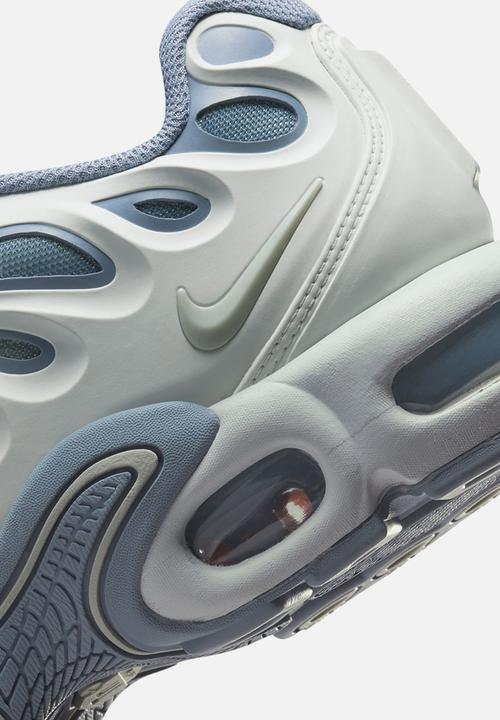 Nike - Air Max Plus Drift
