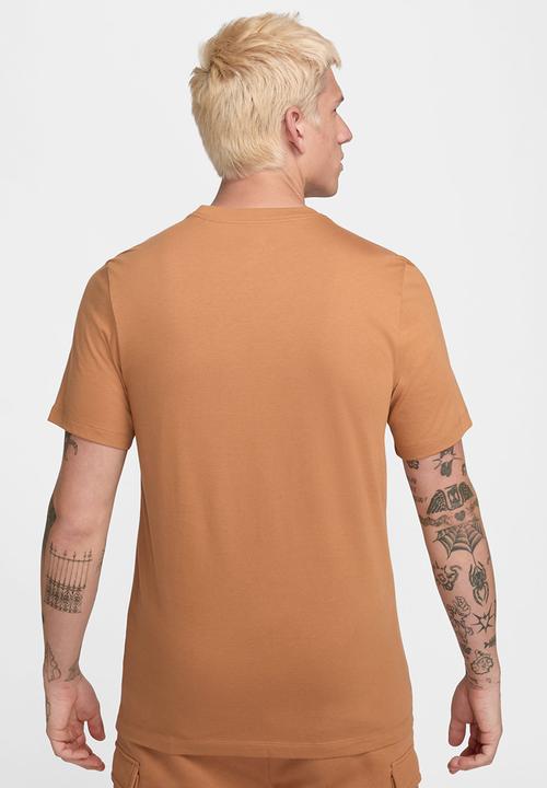 Nike - NSW club tee - flax beige