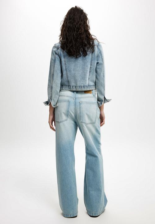 Cotton On - Super Baggy Jean - Sunfaded Blue