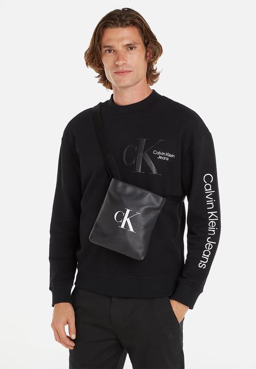 Calvin Klein - Monogram Soft Flatpack18 - Black