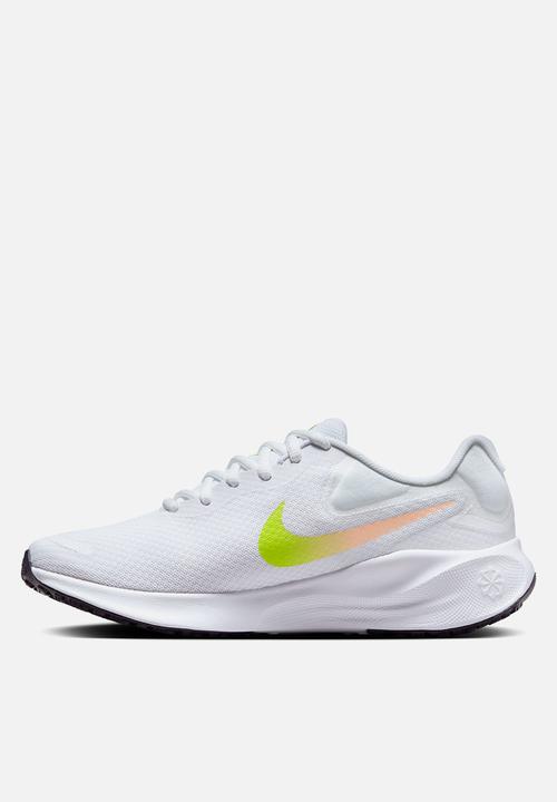Nike - Revolution 7 