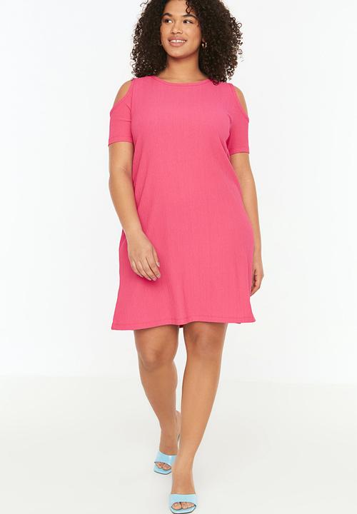 Trendyol - Plus a-line knitted dress - fuchsia