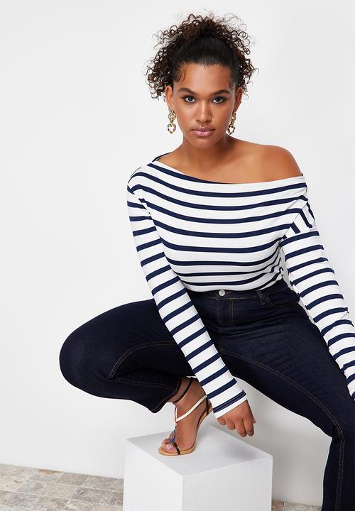 Trendyol - Plus navy blue striped premium boat neck knit blouse - light navy blue