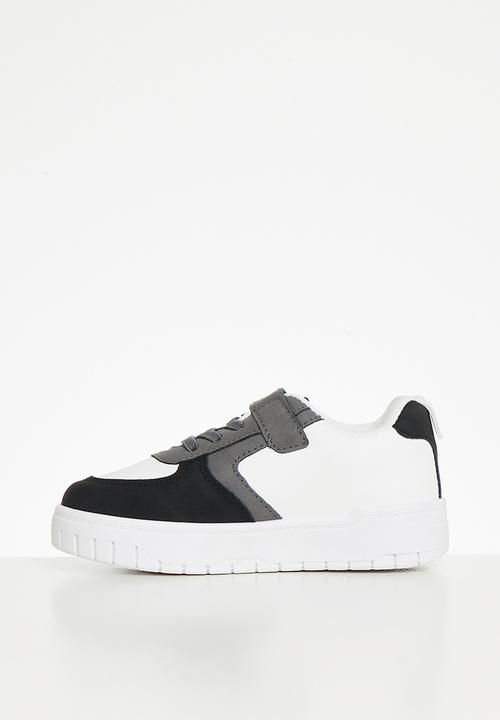 SOVIET - K tucker - white/black