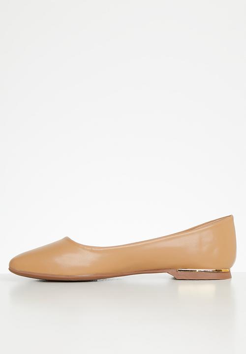 Nine West - Benna 2 Pump - Camel