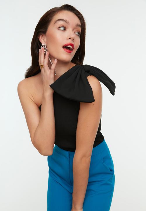 Trendyol - Knitwear Blouse - Schwarz