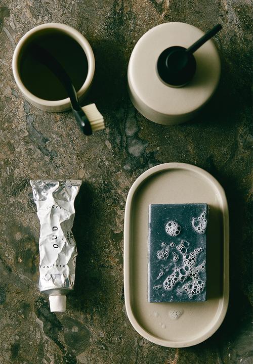 H&M - Stoneware tray - beige