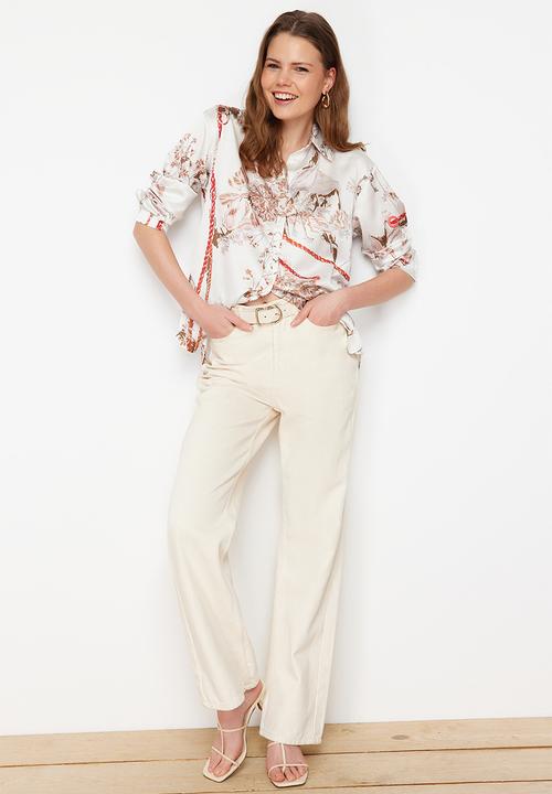 Trendyol - Beige floral print oversize satin shirt - beige