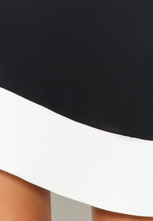 Trendyol - Stripe detailed fitted mini dress - black