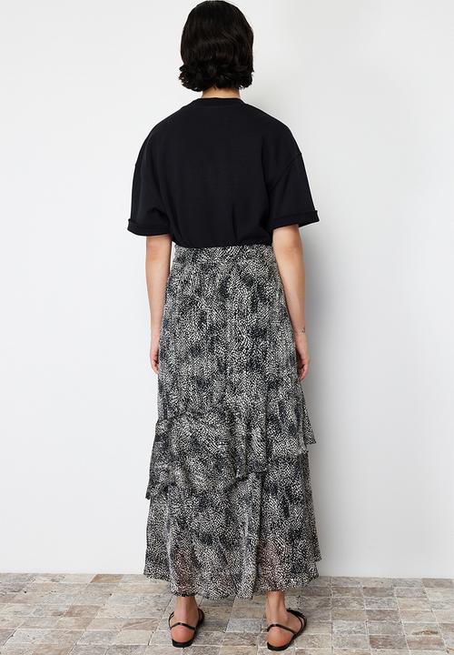 Trendyol - Black animal pattern lined woven skirt - black