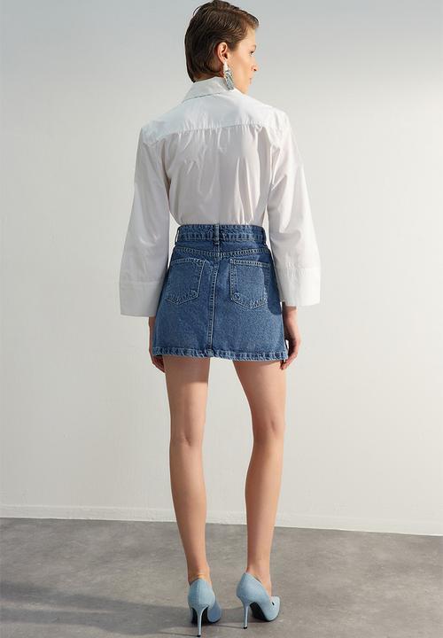 Trendyol - Limited edition slit mini denim skirt - blau