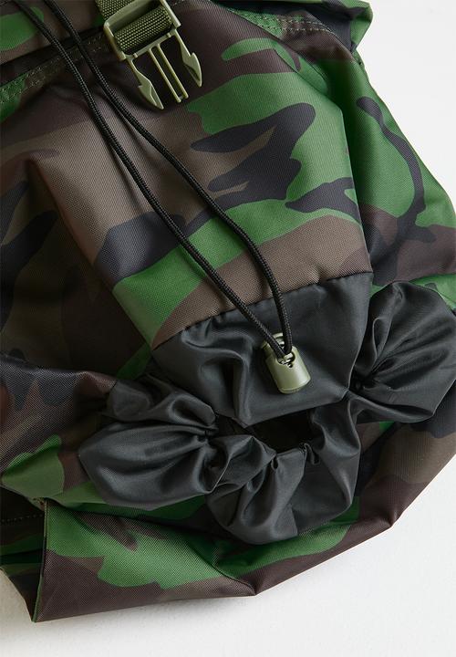 Superdry. - Vintage Toploader Backpack - Adrian Camo