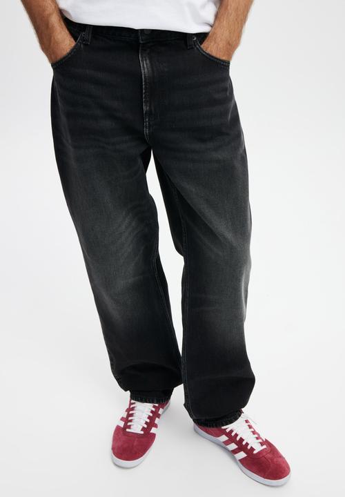 Cotton On - Baggy Jean - Revolve Black