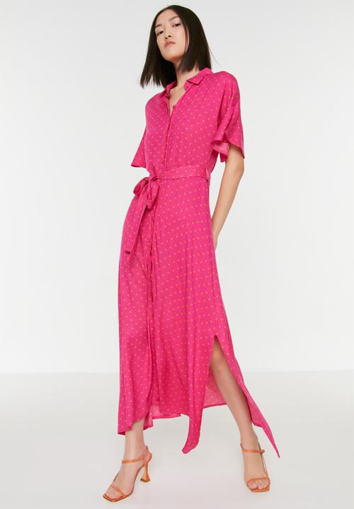 Trendyol - Belted maxi shirt dress - fuchsia