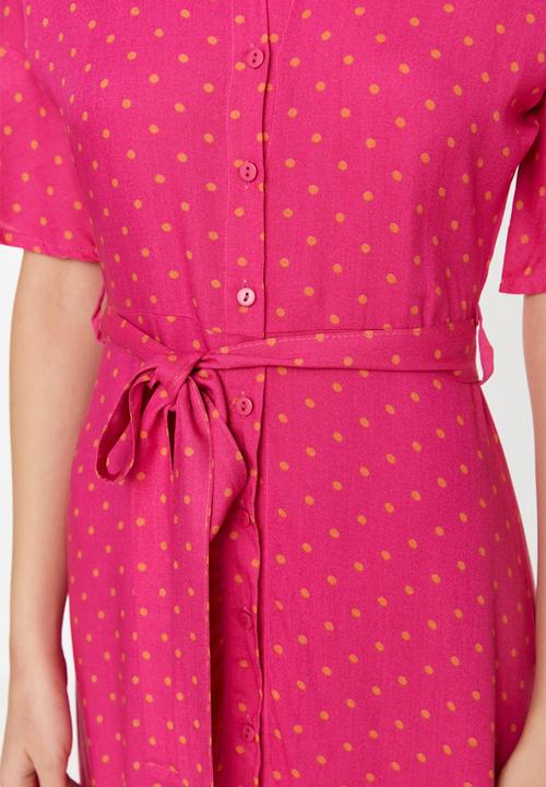 Trendyol - Belted maxi shirt dress - fuchsia