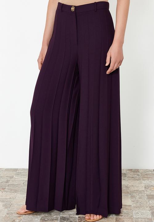 Trendyol - Wide leg pleated trousers - purple
