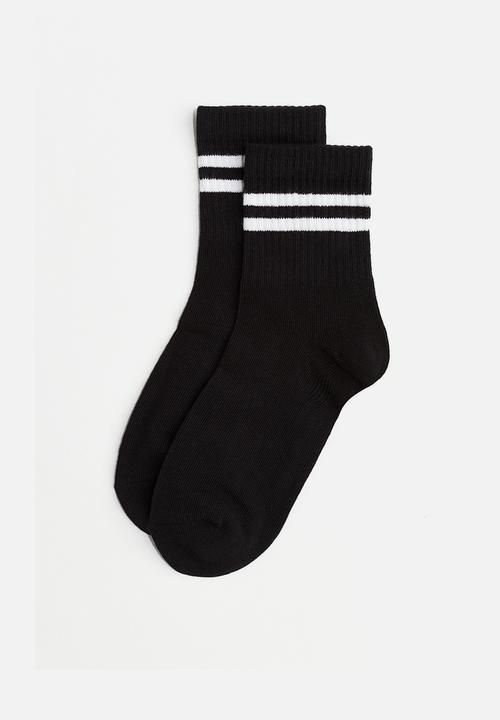 H&M - 5-pack socks - grey,white & black