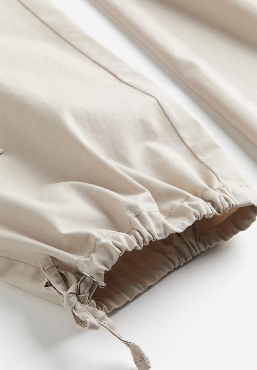 H&M - Twill cargo trousers - beige