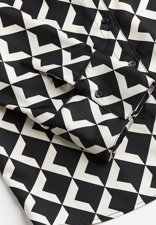 H&M - Piping-detail shirt - black