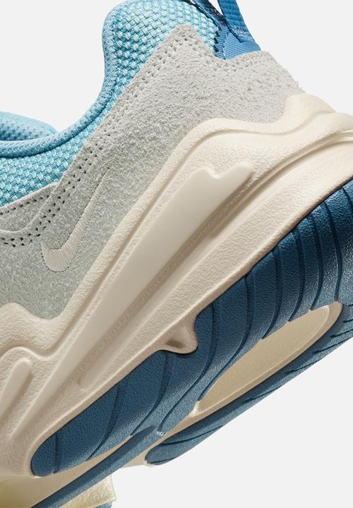 Nike - Tech Hera
