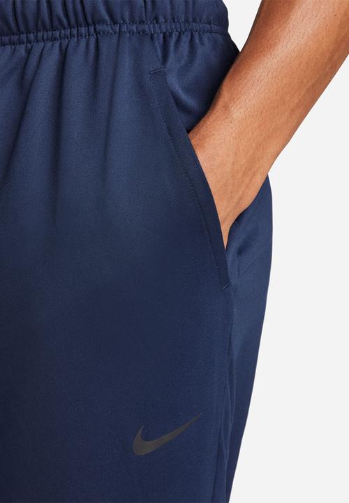 Nike - Totality  Dri-FIT Tapered Versatile pant - obsidian/black