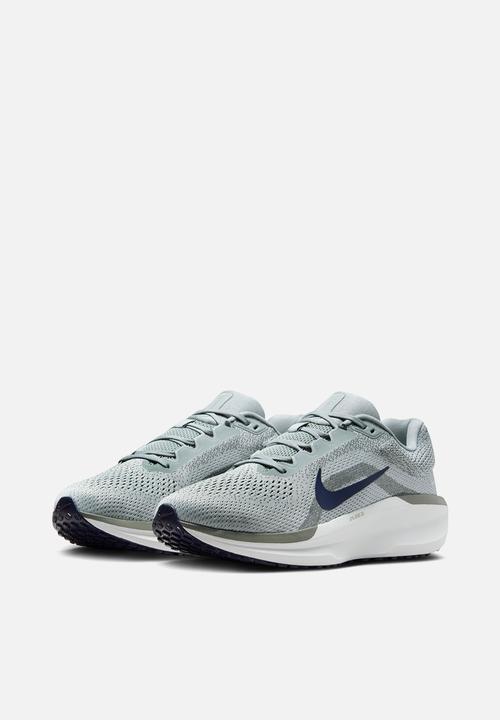 Nike - Winflo 11