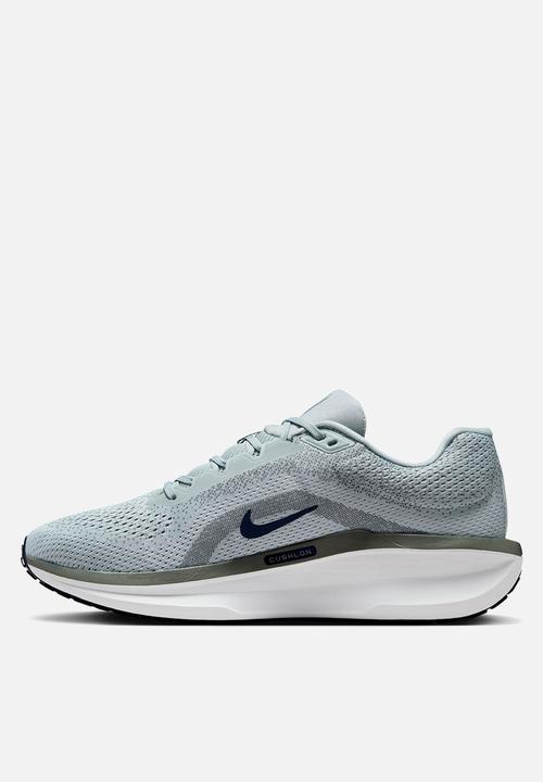 Nike - Winflo 11