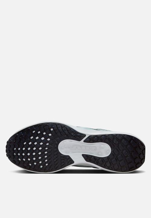 Nike - Winflo 11