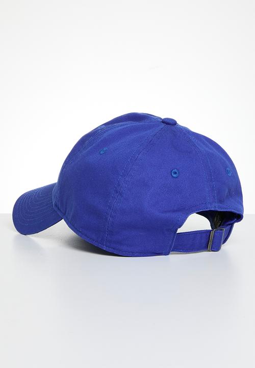 Nike - Nan futura curve brim cap - game royal