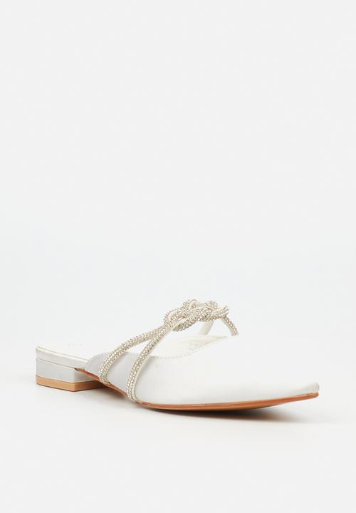 Miss Black - Salina 5 slip-on - white
