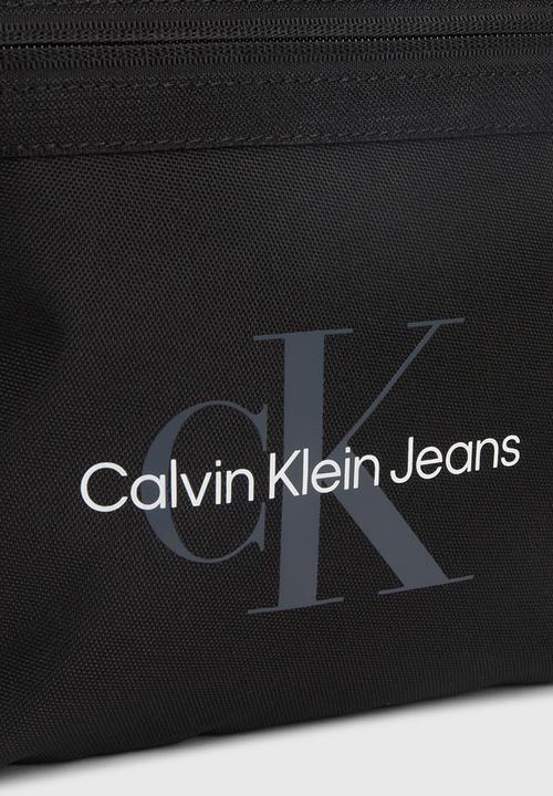Calvin Klein - Sport Essentials Flatpack18 M - Black
