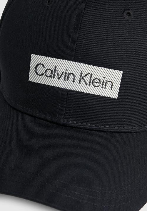 Calvin Klein - Rtw Embroidered Logo Bb Cap  -  CK Black