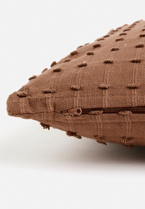 H&S - Dobby cushion - Brown