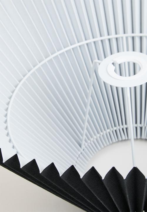 Sixth Floor - Concetina lamp shade - Black