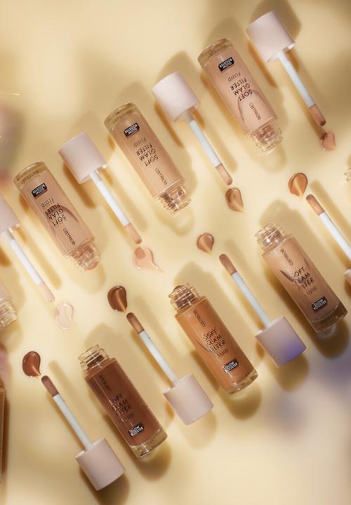 Catrice - Soft Glam Filter Fluid 002