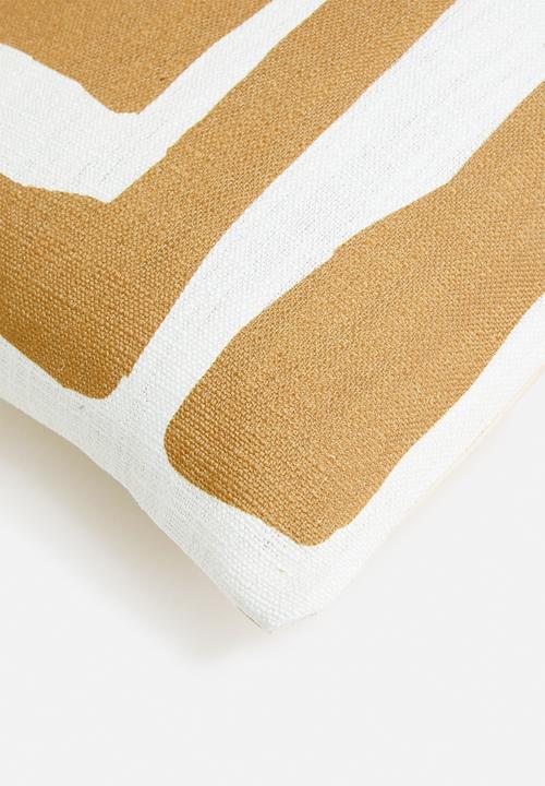 H&S - Maze cushion - natural & mustard