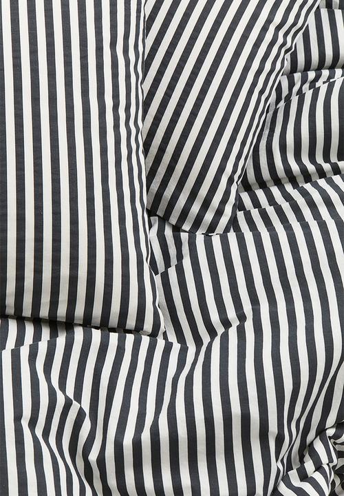 H&M - Cotton double/king duvet cover set - black multi
