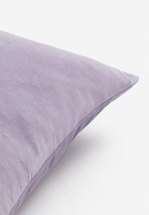 H&M - Velvet cushion cover - purple