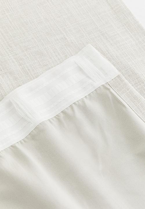 H&M - 2-Pack blackout curtain lengths - white