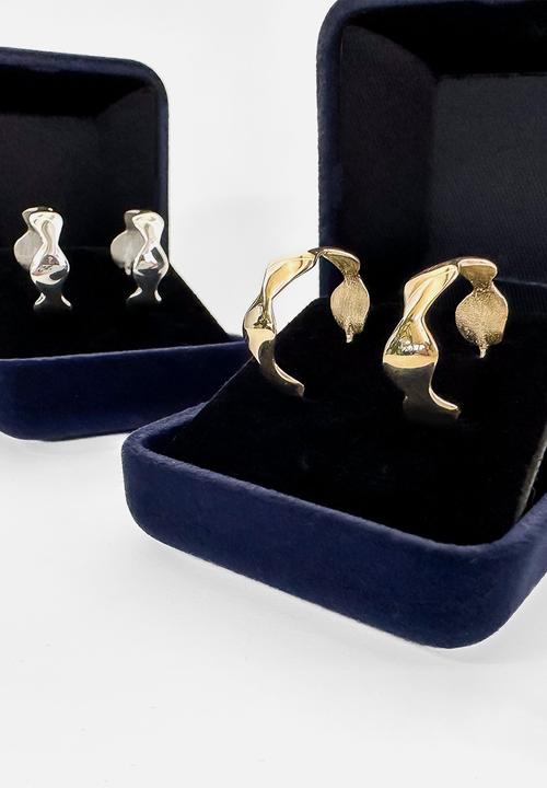 Lorne - Ripple hoop gold plated brass - gold