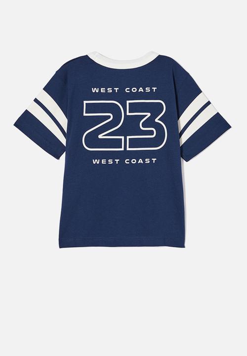 Cotton On - Jonny short sleeve print tee - in the navy/white west coast 23