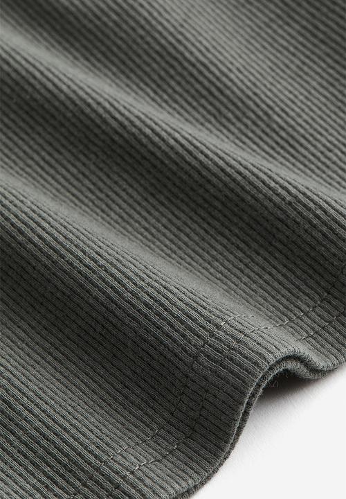 H&M - Ribbed top - green