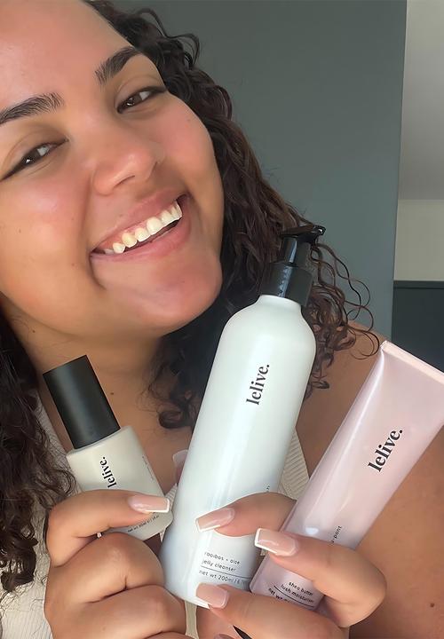 lelive. - nourishing 3-step routine  revitalize, plump + restore
