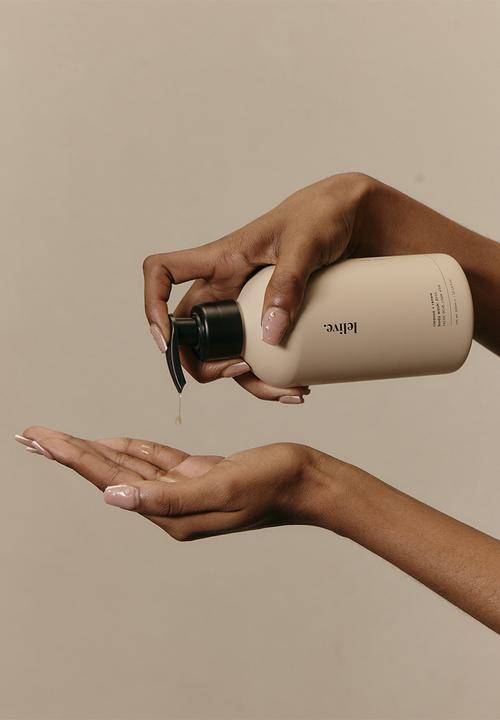 lelive. - Clean slate cleanse + renew body wash