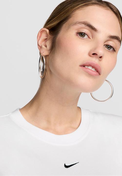 Nike - Nike Sportswear Chill Crop Top - White/Black